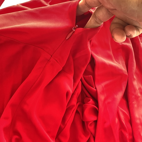 DIANE VON FURSTENBERG Lauren Dress in Red - Picture 12 of 15